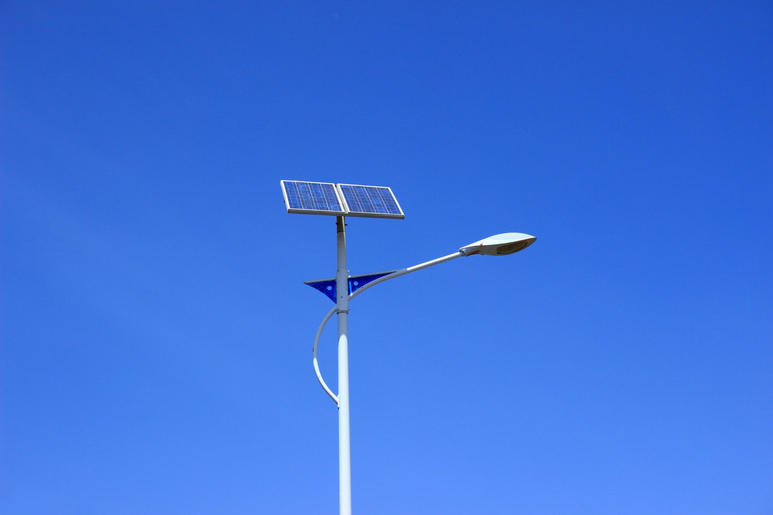 Solar street light